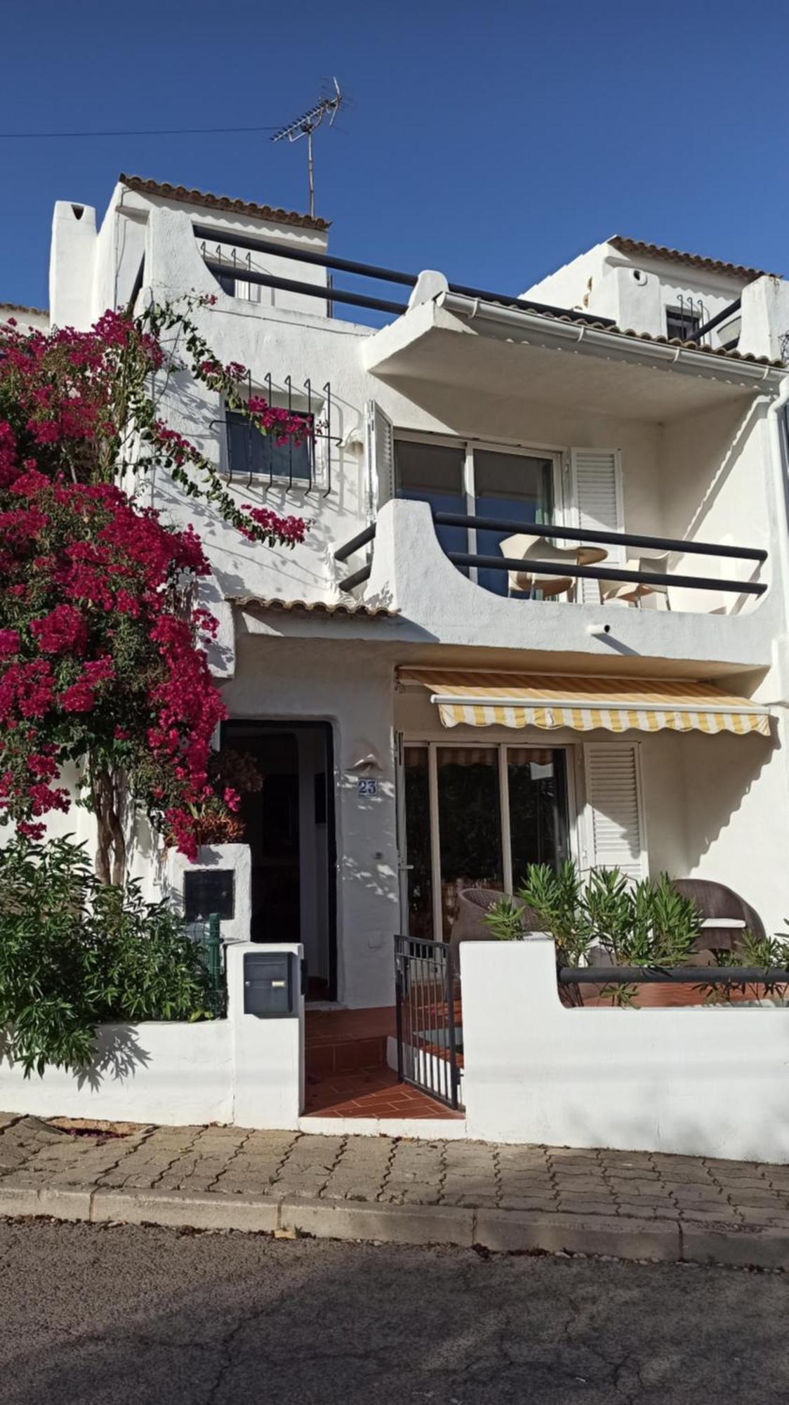 Villa Casa de Torre Alta Lagos Exterior foto